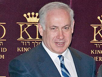 Benjamin Netanyahu agrees deal...